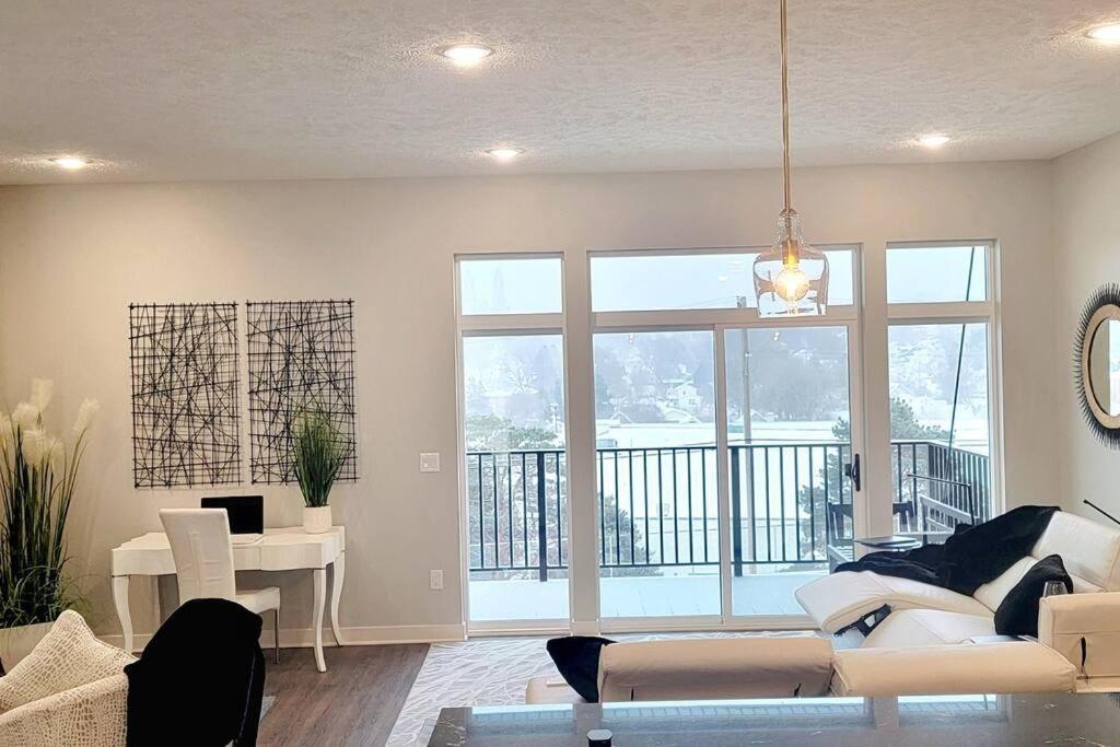 Omaha Prime Midtown Penthouse Condo エクステリア 写真